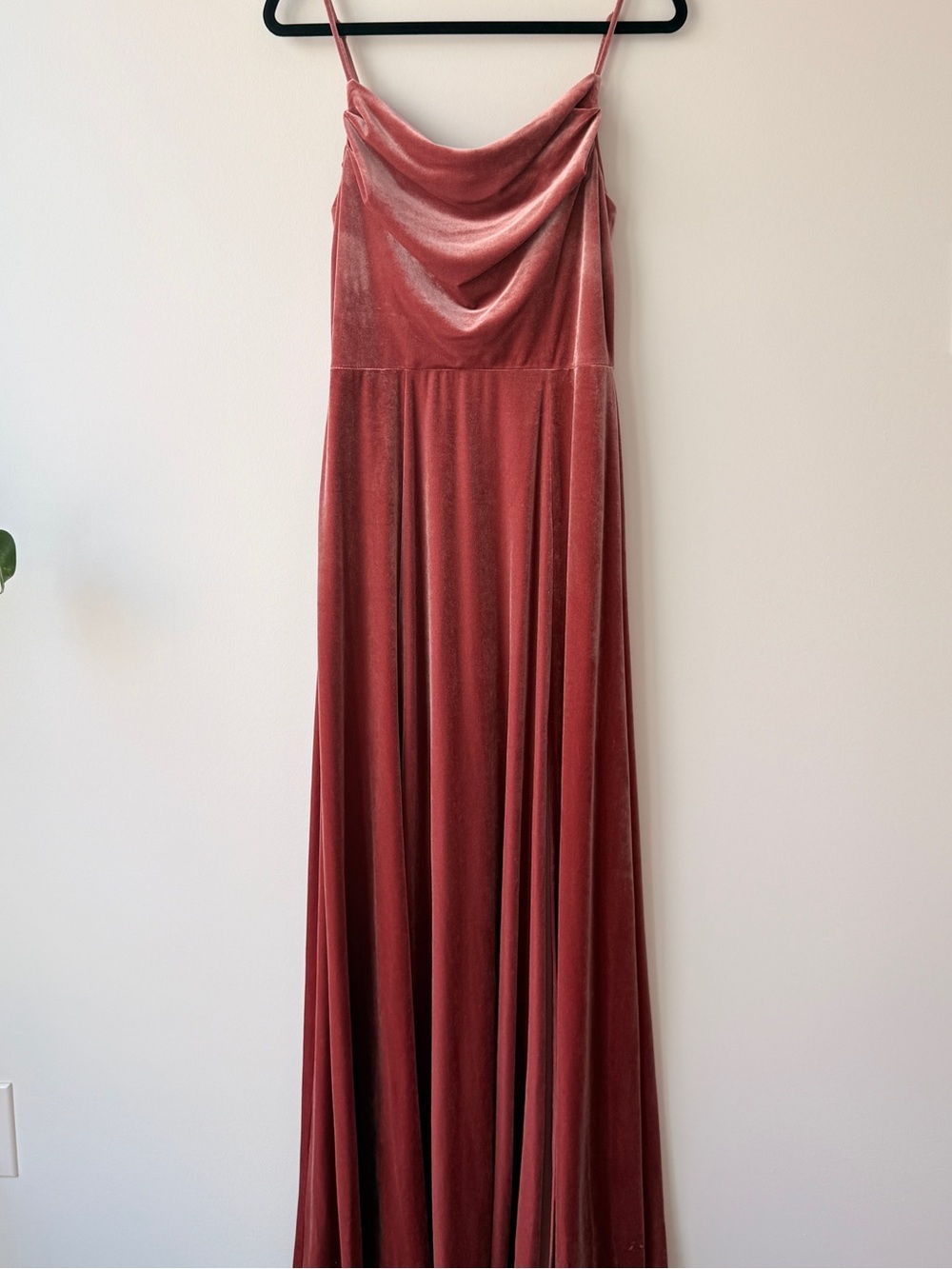 VELVET CELEBRATE BY DB GOWN SIZE 6